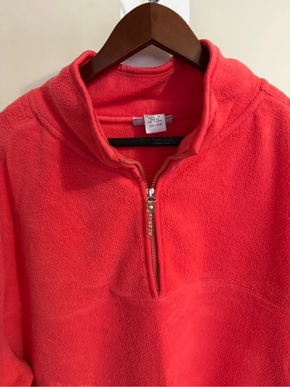 Avenue Quarter Zip Fleece Pullover
